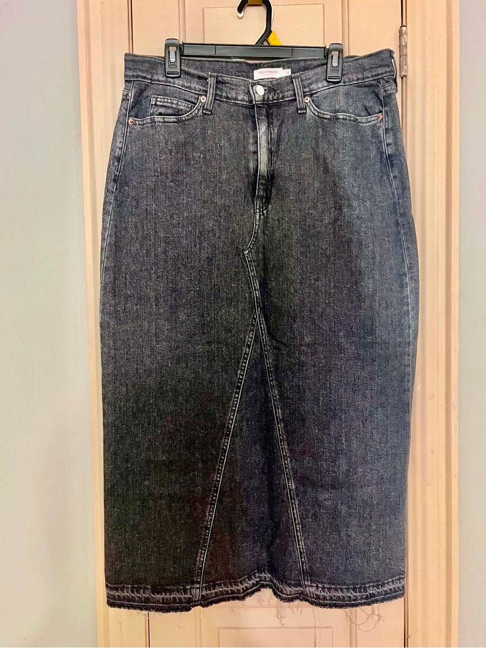 Levi's Black Washed Denim Midi Skirt